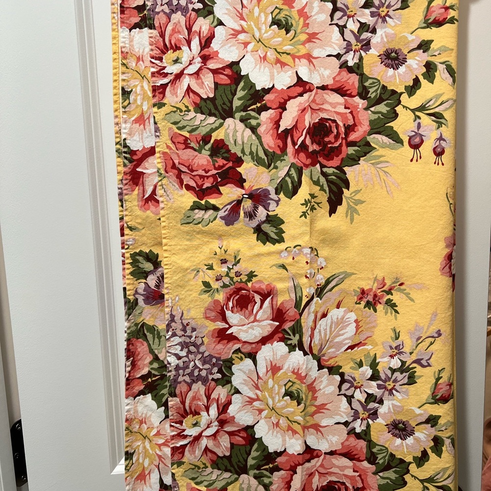 Table cloth